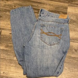 COPY - Boyfriend straight jean!